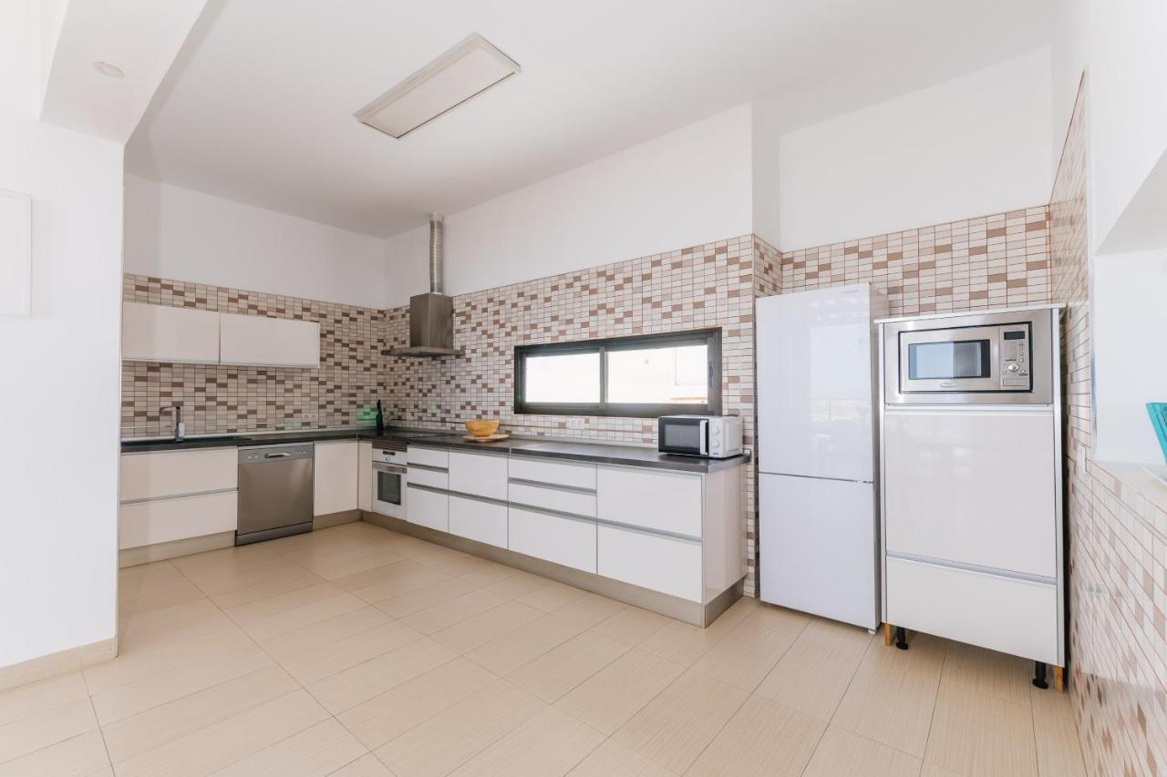 Sunset White Villa - Ocean View, Jakuzzi, Heated Pool, Air-Conditioning, Grill Playa de las Américas Exterior foto