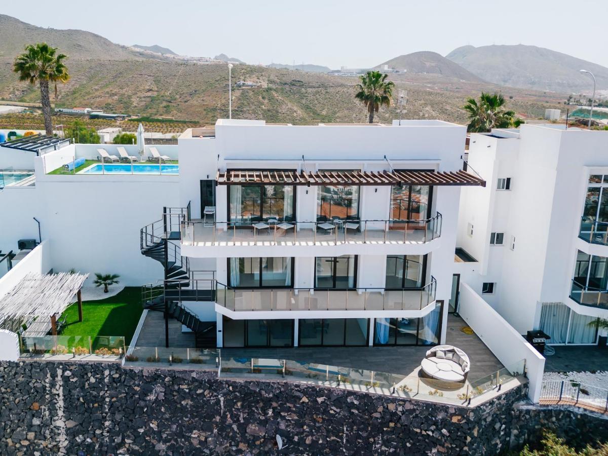 Sunset White Villa - Ocean View, Jakuzzi, Heated Pool, Air-Conditioning, Grill Playa de las Américas Exterior foto